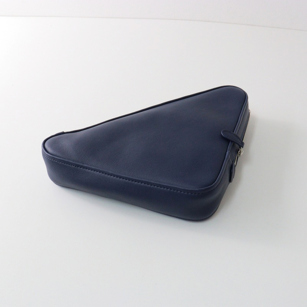 BALENCIAGA ブルークラッチバッグ 三角形 デザイン - バッグ BALENCIAGA ブルークラッチバッグ 三角形 デザイン - バッグ