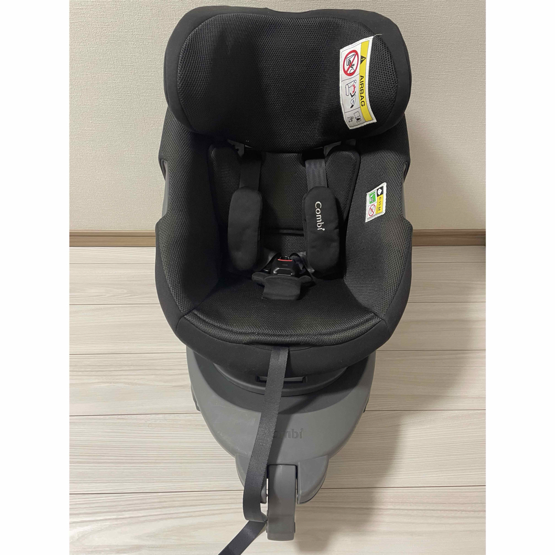 combi(コンビ)のコンビ ホワイトレーベル THE S plus ISOFIX エッグショックZB キッズ/ベビー/マタニティの外出/移動用品(自動車用チャイルドシート本体)の商品写真