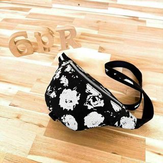 LAD MUSICIAN - LAD MUSICIAN 18ss 花柄 ワイドパンツの通販 by LAD MUSICIAN - LAD MUSICIAN 18ss 花柄 ワイドパンツの通販 by