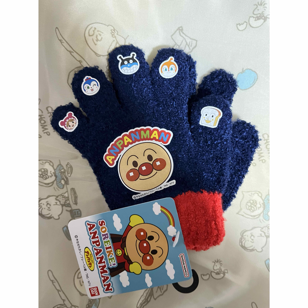 アンパンマン(アンパンマン)の新品未使用アンパンマンキッズ手袋 キッズ/ベビー/マタニティのこども用ファッション小物(手袋)の商品写真
