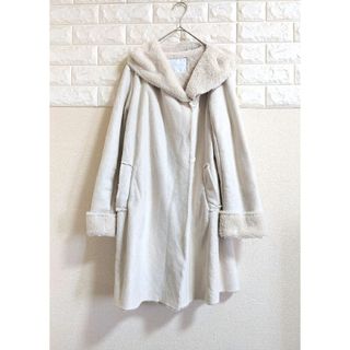 CECIL McBEE(毛皮/ファーコート)のフリマアイテム一覧 CECIL McBEE(毛皮/ファーコート)のフリマアイテム一覧