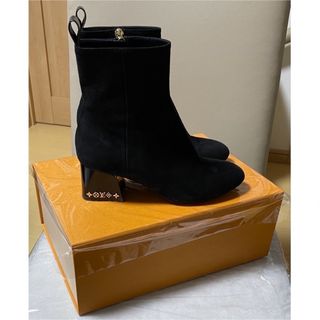 LOUIS VUITTON - 【未使用品】 ルイヴィトン モノグラム ベルト LOUIS VUITTON - 【未使用品】 ルイヴィトン モノグラム ベルト