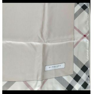 BURBERRY - 新品未使用 Burberry バーバリー シルク 絹 ストール BURBERRY - 新品未使用 Burberry バーバリー シルク 絹 ストール