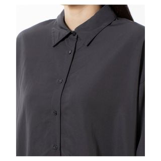デイジークレア(DazyClair)のDAZYレディース長袖 ブラウス Ｌ さらっと生地 新品未使用(シャツ/ブラウス(長袖/七分))