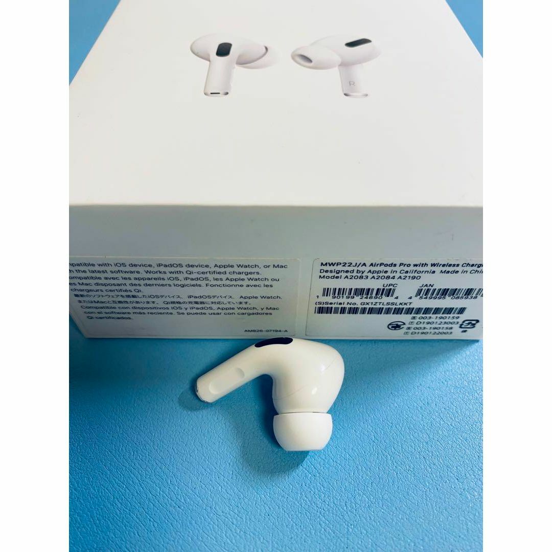 Apple(アップル)のAirPods pro 1 右耳のみ イヤホン A2083 スマホ/家電/カメラのオーディオ機器(ヘッドフォン/イヤフォン)の商品写真
