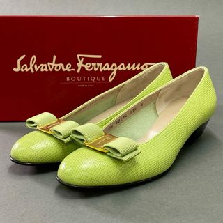 Salvatore Ferragamo(ハイヒール/パンプス ・ グリーン・カーキ Salvatore Ferragamo(ハイヒール/パンプス ・ グリーン・カーキ