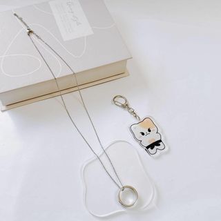 ENHYPEN ジョンウォン　リングネックレスモチーフ　キーホルダー2個セット(アイドルグッズ)