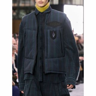 sacai - 黒4新品 sacai メンズ スラックス スキニー テーパード sacai - 黒4新品 sacai メンズ スラックス スキニー テーパード
