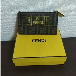 FENDI(コインケース/小銭入れ)のフリマアイテム一覧 FENDI(コインケース/小銭入れ)のフリマアイテム一覧