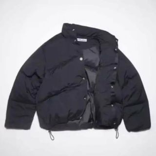 Acne Studios(ダウンジャケット)のフリマアイテム一覧 Acne Studios(ダウンジャケット)のフリマアイテム一覧