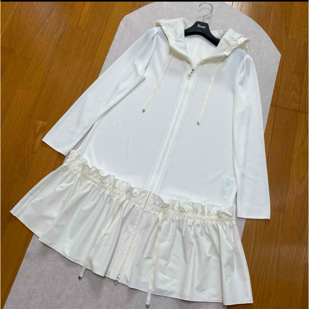 René(ルネ)のルネ ロングフーディ 34 ホワイト レディースのトップス(パーカー)の商品写真