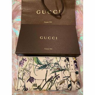 GUCCI(パープル/紫色系)のフリマアイテム一覧 GUCCI(パープル/紫色系)のフリマアイテム一覧