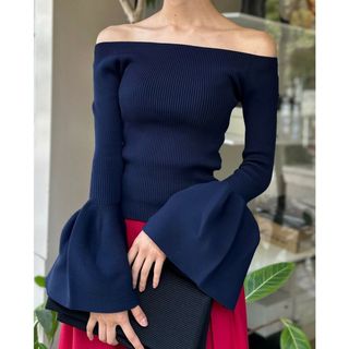 ISSEY MIYAKE - 未使用品級 イッセイミヤケフェット プリーツ