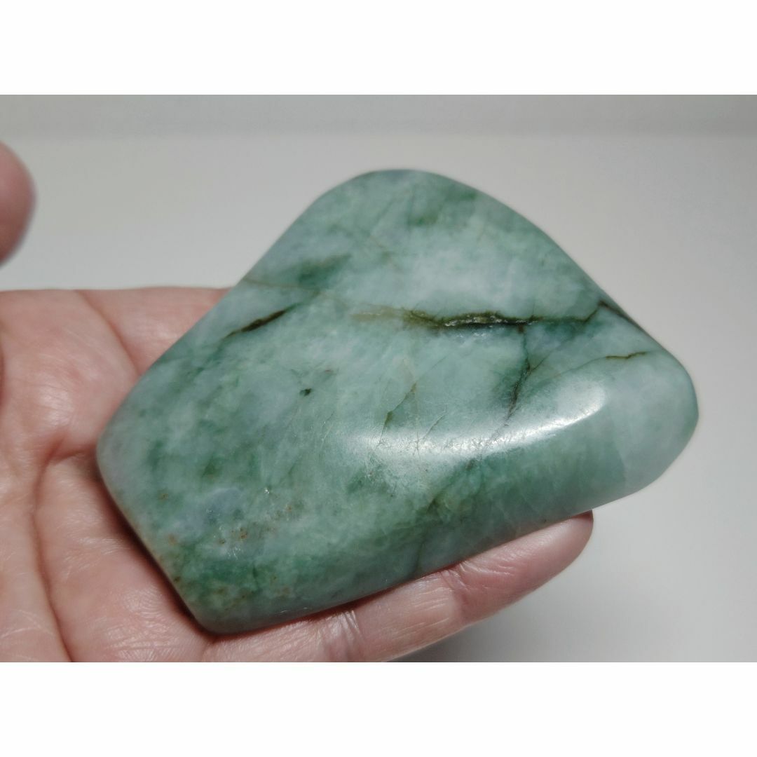 淡緑 217g 翡翠 ヒスイ 原石 鑑賞石 自然石 誕生石 鉱石 鉱物 水石