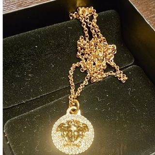 VERSACE - ヴェルサーチ セットアップ ジャージ 上下 Lサイズ 黒 VERSACE - ヴェルサーチ セットアップ ジャージ 上下 Lサイズ 黒