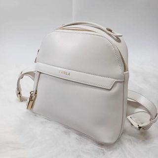 FURLA - 【未使用品】 FURLA フルラ カリプソ リュック 金 黒 FURLA - 【未使用品】 FURLA フルラ カリプソ リュック 金 黒