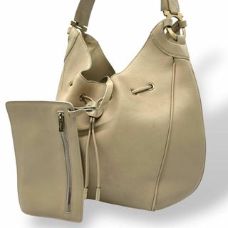 Salvatore Ferragamo(ハンドバッグ)のフリマアイテム一覧 Salvatore Ferragamo(ハンドバッグ)のフリマアイテム一覧