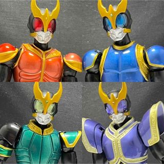 バンダイ(BANDAI)のフィギュアーツ  クウガ  ライジング4フォームセット(特撮)