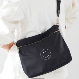 DEUXIEME CLASSE(ショルダーバッグ)のフリマアイテム一覧 DEUXIEME CLASSE(ショルダーバッグ)のフリマアイテム一覧