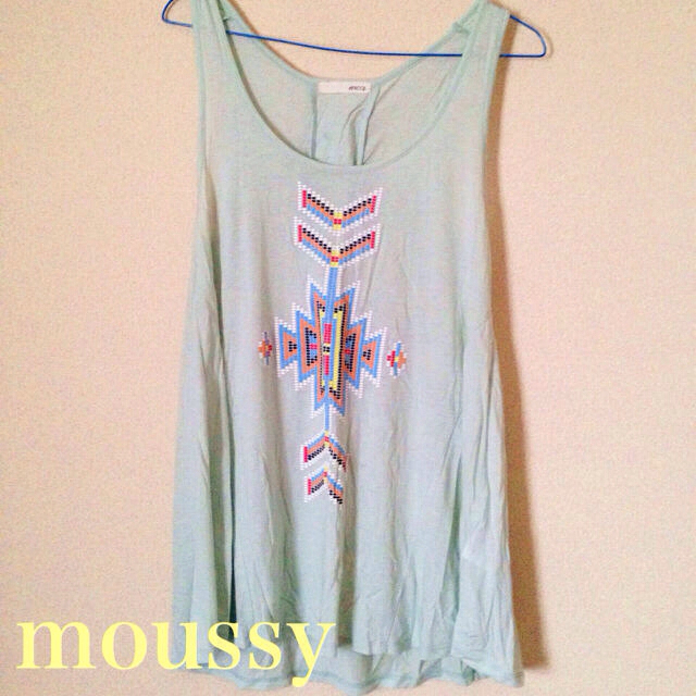 moussy(マウジー)のchaahoさま＊お取り置き中♡ レディースのトップス(Tシャツ(半袖/袖なし))の商品写真