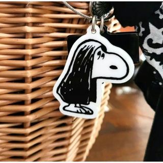 SNOOPY - 新品 スヌーピー イニシャルキーホルダーF 藤井風 SNOOPY - 新品 スヌーピー イニシャルキーホルダーF 藤井風