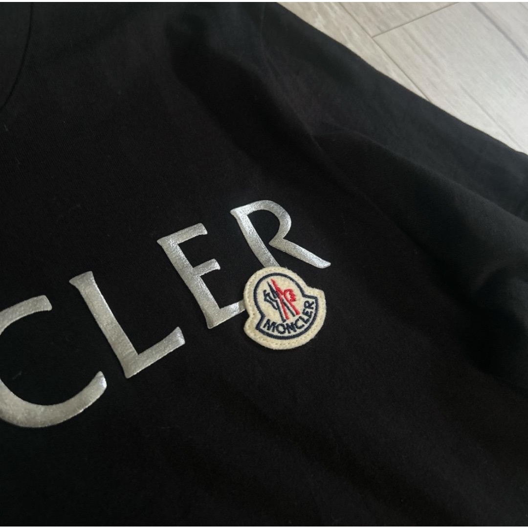 美品】MONCLER モンクレール 半袖 Tシャツ ロゴワッペン