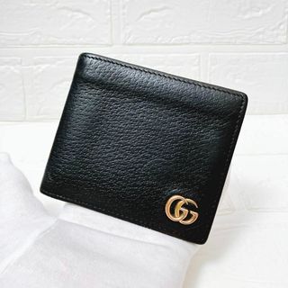 GUCCI - 美品 GUCCI グッチ 二つ折り財布 GGエンボス GUCCI - 美品 GUCCI グッチ 二つ折り財布 GGエンボス