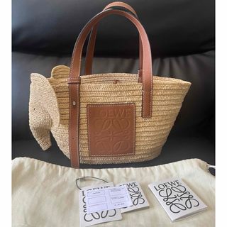 LOEWE - 新品正規品【LOEWE】イエロー かごバッグの通販|ラクマ LOEWE - 新品正規品【LOEWE】イエロー かごバッグの通販|ラクマ