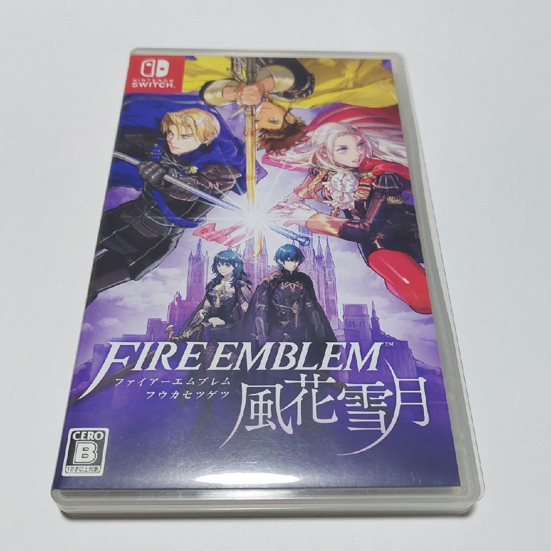 任天堂(ニンテンドウ)のファイアーエムブレム 風花雪月　Switch エンタメ/ホビーのゲームソフト/ゲーム機本体(家庭用ゲームソフト)の商品写真