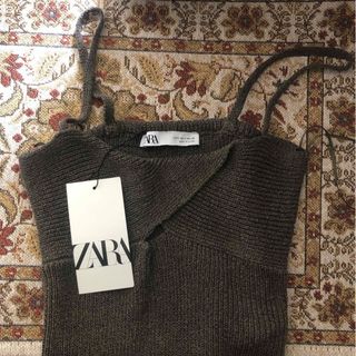 ZARA - ZARA ぺプラムリボントップス M新品タグ付き ブラックの ZARA - ZARA ぺプラムリボントップス M新品タグ付き ブラックの
