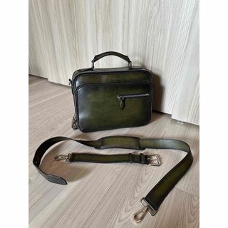 BERLUTI(ショルダーバッグ)のフリマアイテム一覧 BERLUTI(ショルダーバッグ)のフリマアイテム一覧