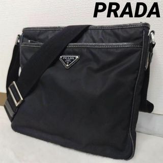 PRADA - 超美品 プラダ ポーチ付 レザー斜め掛け ショルダー PRADA - 超美品 プラダ ポーチ付 レザー斜め掛け ショルダー
