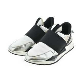 GIVENCHY - GIVENCHY ジバンシー ソックス スニーカー ロゴ GIVENCHY - GIVENCHY ジバンシー ソックス スニーカー ロゴ