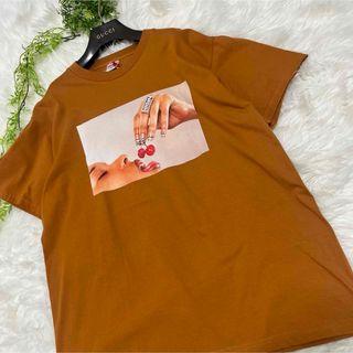 Supreme - シュプリーム 19FW マーティン・ウォン 総柄 Tシャツ Supreme - シュプリーム 19FW マーティン・ウォン 総柄 Tシャツ