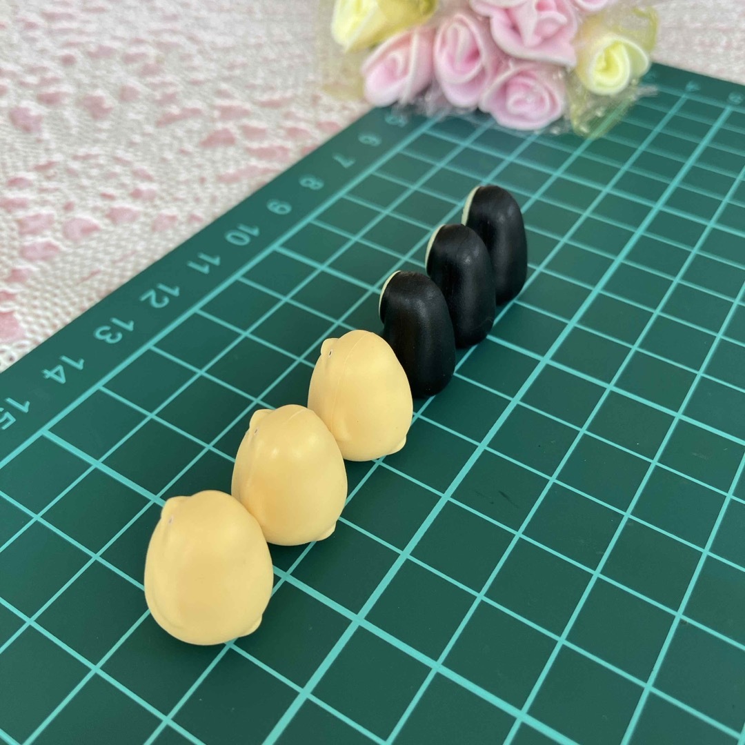 カオナシ  オオトリ様  ミニフィギュア  ミニチュア エンタメ/ホビーのおもちゃ/ぬいぐるみ(キャラクターグッズ)の商品写真