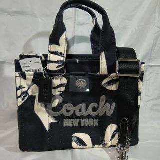 COACH - 新作コーチ 3 way トートバッグ小さいサイズの通販|ラクマ COACH - 新作コーチ 3 way トートバッグ小さいサイズの通販|ラクマ