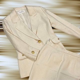 GIVENCHY(フォーマル/ドレス)のフリマアイテム一覧 GIVENCHY(フォーマル/ドレス)のフリマアイテム一覧