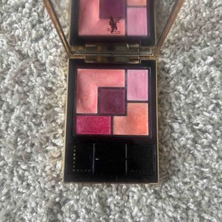 Yves Saint Laurent Beaute(アイシャドウ)のフリマアイテム一覧 Yves Saint Laurent Beaute(アイシャドウ)のフリマアイテム一覧
