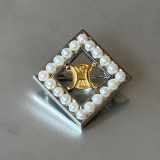 CELINE(ブローチ/コサージュ ・ ゴールド/金色系)のフリマ CELINE(ブローチ/コサージュ ・ ゴールド/金色系)のフリマ