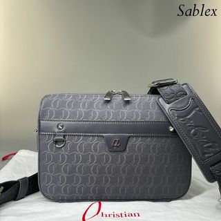 Christian Louboutin(ショルダーバッグ)のフリマアイテム一覧 Christian Louboutin(ショルダーバッグ)のフリマアイテム一覧