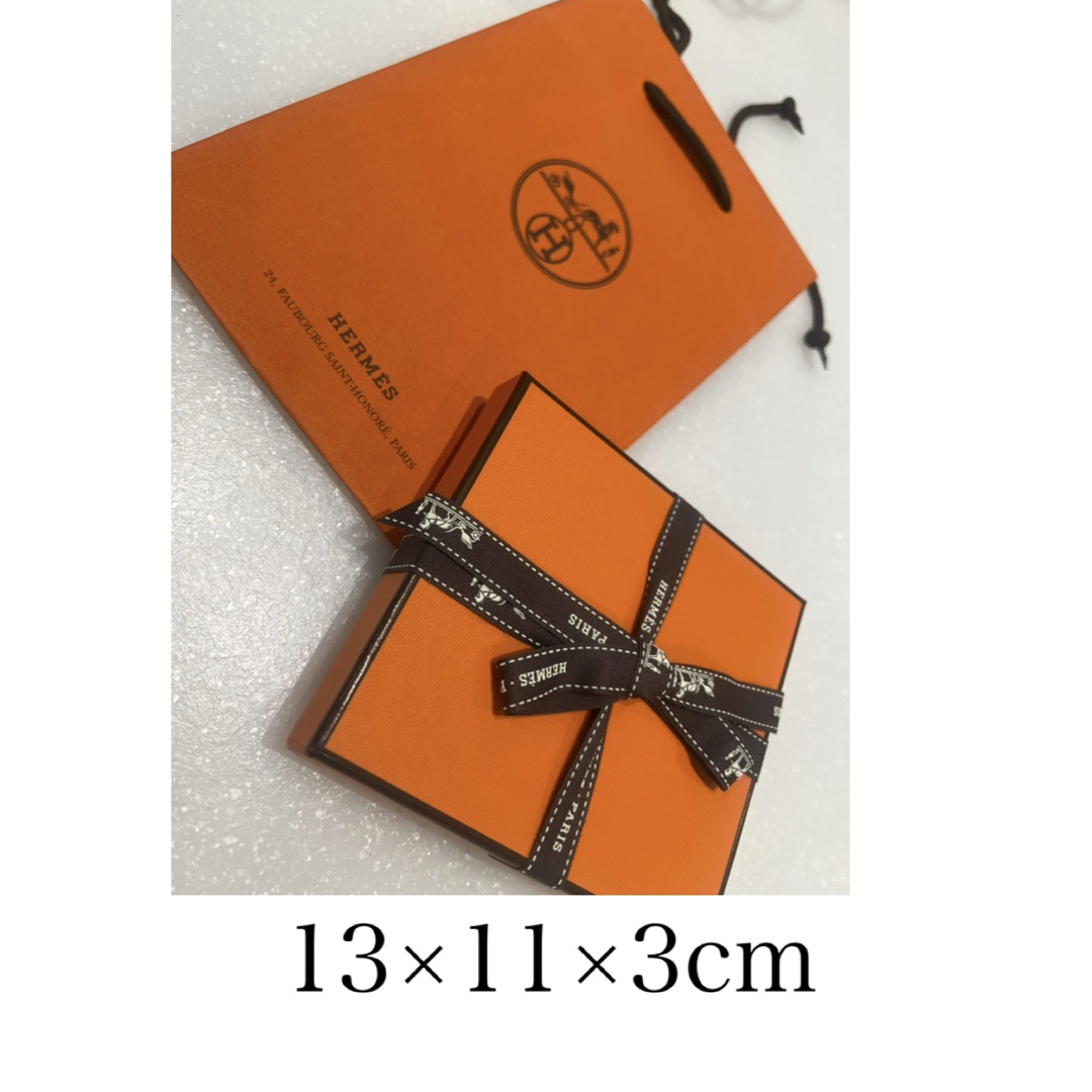 HERMES - 【美品】エルメス箱 2025年購入 ショップ袋 リボン HERMES - 【美品】エルメス箱 2025年購入 ショップ袋 リボン
