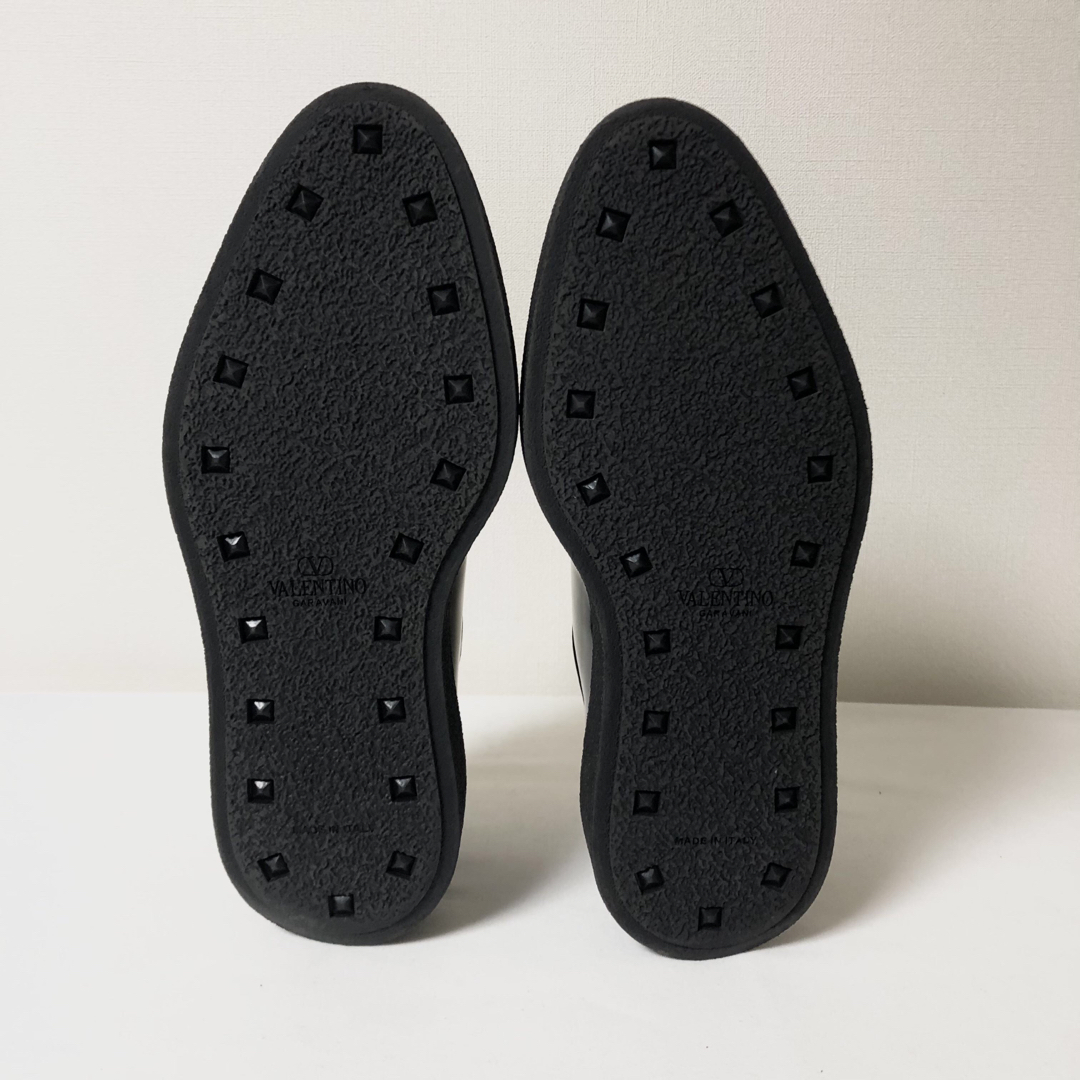 valentino garavani - 23AW VALENTINO ロックスタッズ レザー valentino garavani - 23AW VALENTINO ロックスタッズ レザー