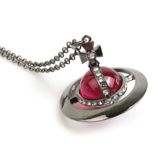 Vivienne Westwood(ネックレス ・ レッド/赤色系)のフリマ Vivienne Westwood(ネックレス ・ レッド/赤色系)のフリマ