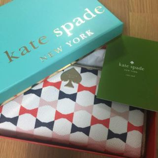 ケイトスペードニューヨーク(kate spade new york)の★ケイトスペード リボン柄 長財布 kate spade りぼん柄 マルチ 財布(財布)