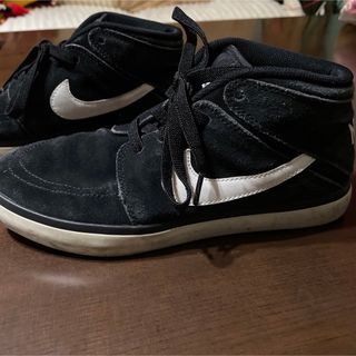 NIKE(スエード ・ スニーカー)のフリマアイテム一覧 NIKE(スエード ・ スニーカー)のフリマアイテム一覧