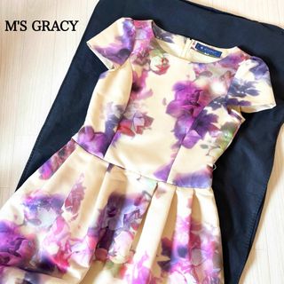 M'S GRACY(花柄 ・ ひざ丈ワンピース)のフリマアイテム一覧 M'S GRACY(花柄 ・ ひざ丈ワンピース)のフリマアイテム一覧