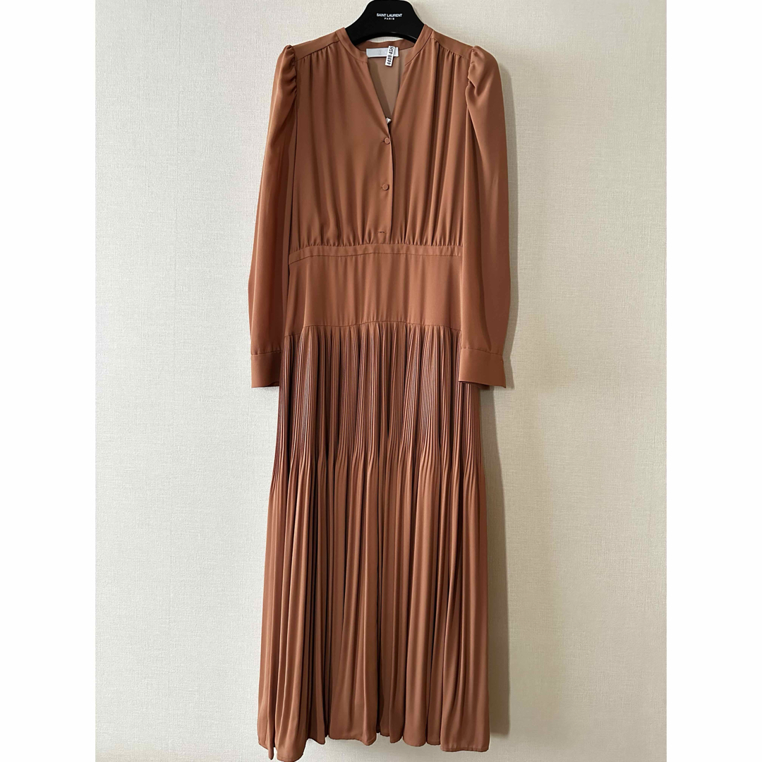 CELFORD(セルフォード)の【CELFORD】シフォンプリーツ　ロングワンピース レディースのワンピース(ロングワンピース/マキシワンピース)の商品写真