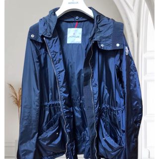 MONCLER - 【正規品♡美品】MONCLER ♡ LOTUS モンクレール MONCLER - 【正規品♡美品】MONCLER ♡ LOTUS モンクレール