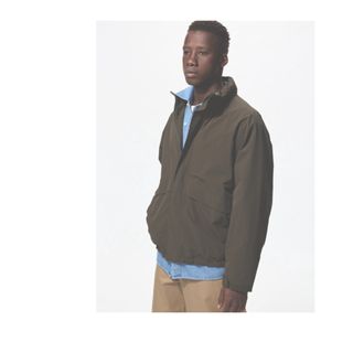 UNIQLO - ユニクロC ライトウェイトスタンドブルゾン ネイビー L UNIQLO - ユニクロC ライトウェイトスタンドブルゾン ネイビー L
