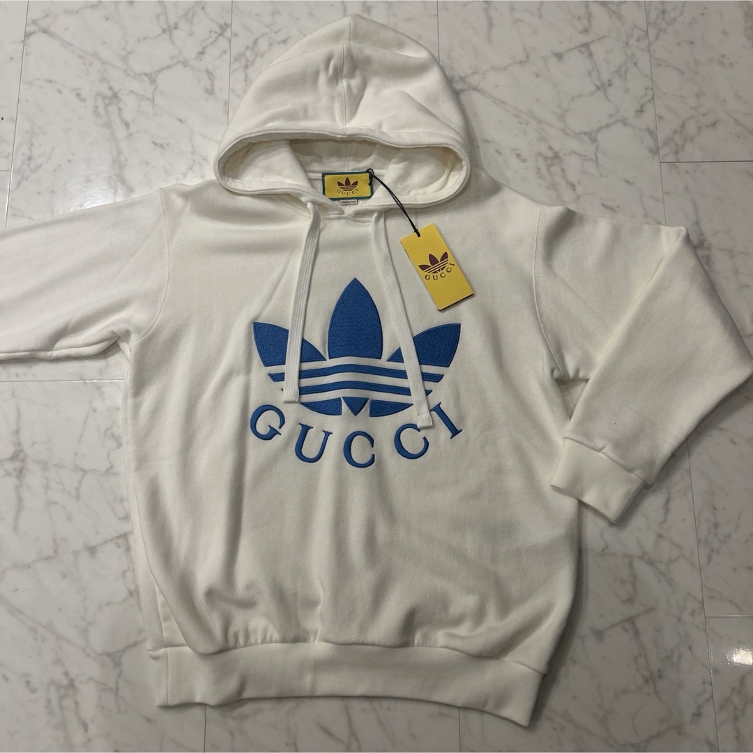 GUCCI - 新品未使用タグ付き Gucci✖️adidas フード付き GUCCI - 新品未使用タグ付き Gucci✖️adidas フード付き